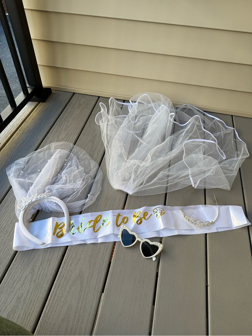 Bride to Be Bachelorette Party Accessory Lot Veils Sash Tiara Sunglasses